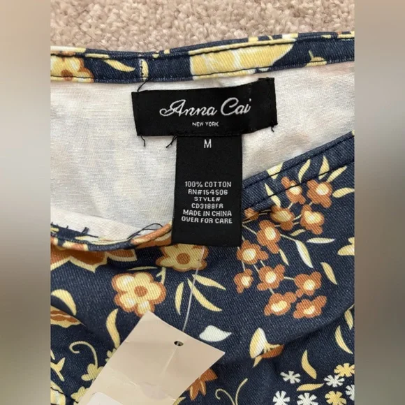 Francesca's Collections Floral Mini Skirt - Navy and Yellow NWT - Picture 9 of 14